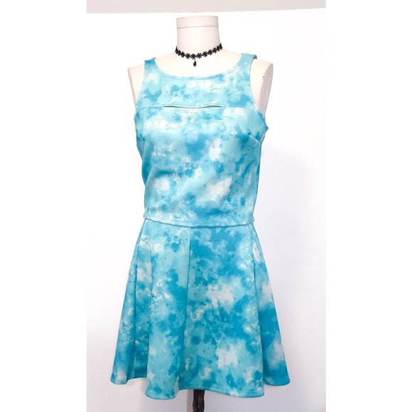 Decree 2 Piece Tie Dye Skirt Set - Picture 9 of 13